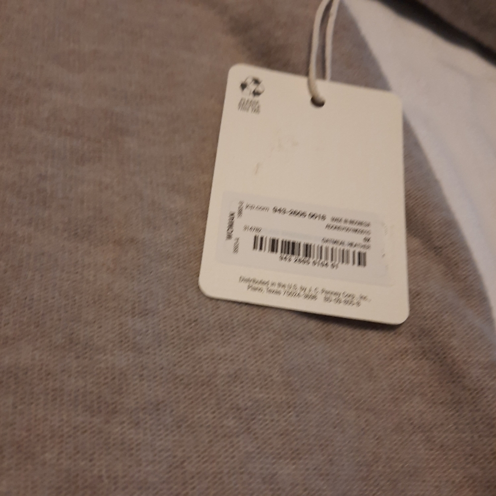 Off-Shoulder Sweater Size OX - Picture 6 of 13